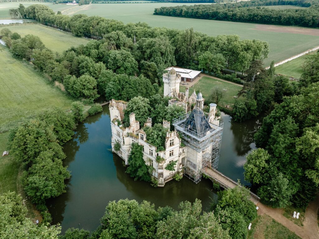 mothe chandenier chateau