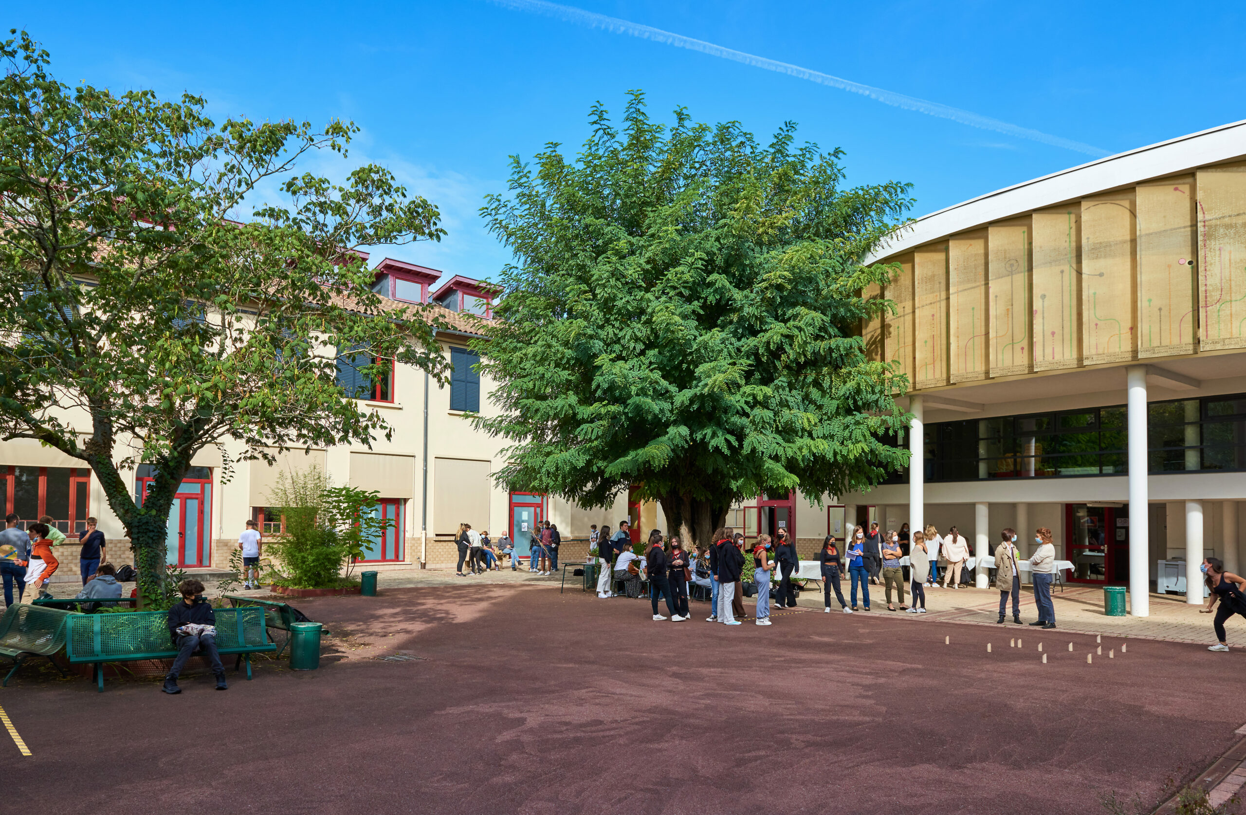 Lycée Saint-Vincent-de-Paul - Com Together